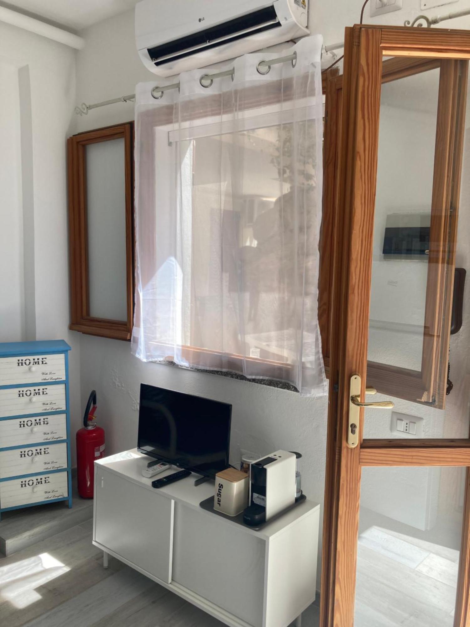 Casa Vacanze Casti - 41 Calasetta Dış mekan fotoğraf